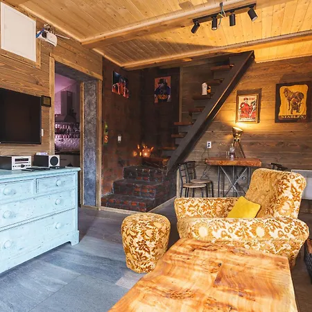 Brvnara Iverak Holiday home *