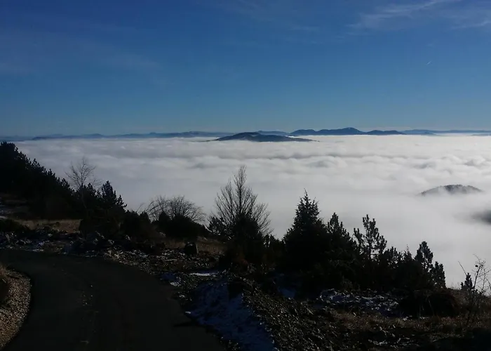 Brvnara Iverak * Мокра-Гора