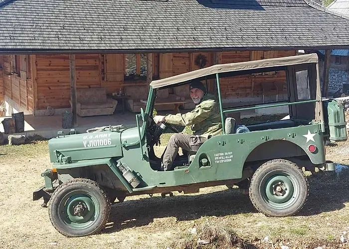 Дом отдыха Brvnara Iverak *